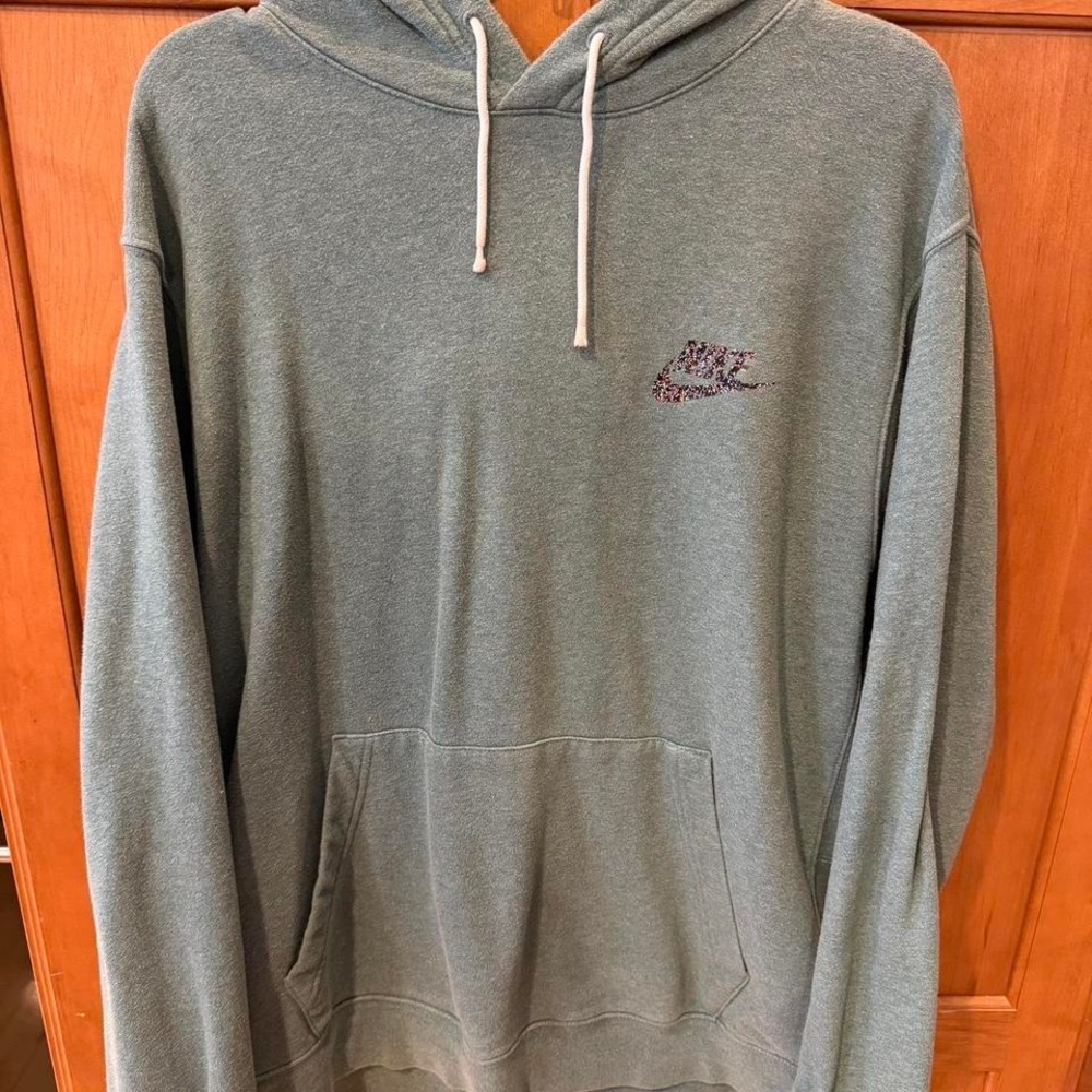 Nike Men's Sportswear Pullover Hoodie Sweatshirt Gray‎ Size XL EUC